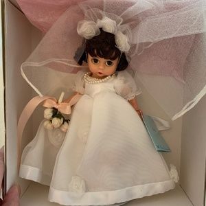 Madame Alexander Brunette Bride Doll